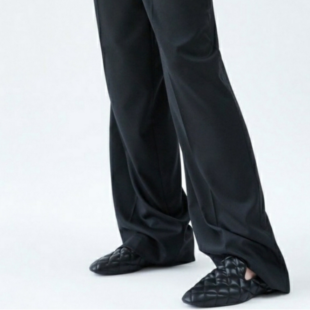 EUC | ZARA | Diamond Quilted | Black flat loafer | 7540 001 | Size: EU 42 US 11